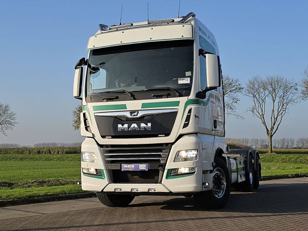 MAN 26.500 TGX XXL 6X2-4 LL WB420