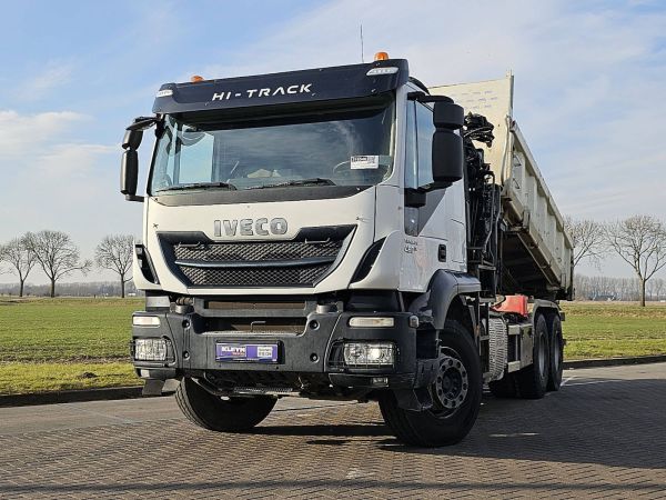Iveco AT260T45 TRAKKER HIAB XS144