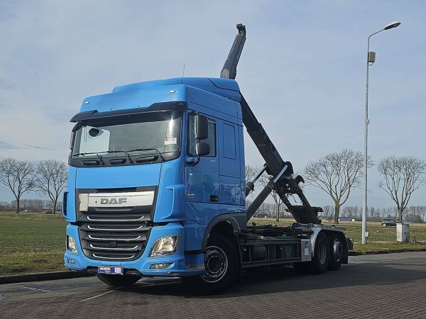 DAF XF 460 6X2 INTARDER