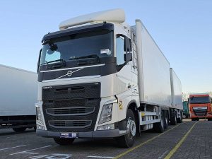 Volvo FH 500 Meatrails,Chereau,TK